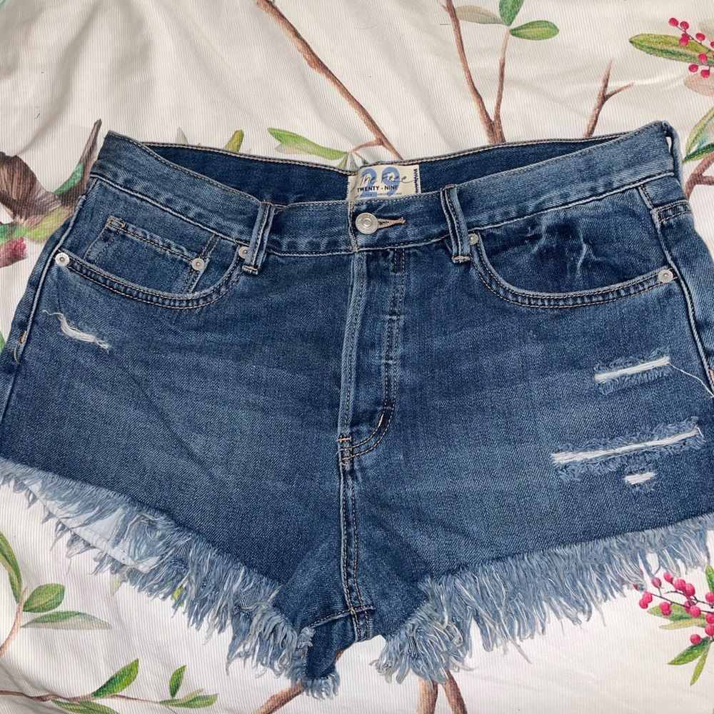 we the free (free people) denim shorts size 29